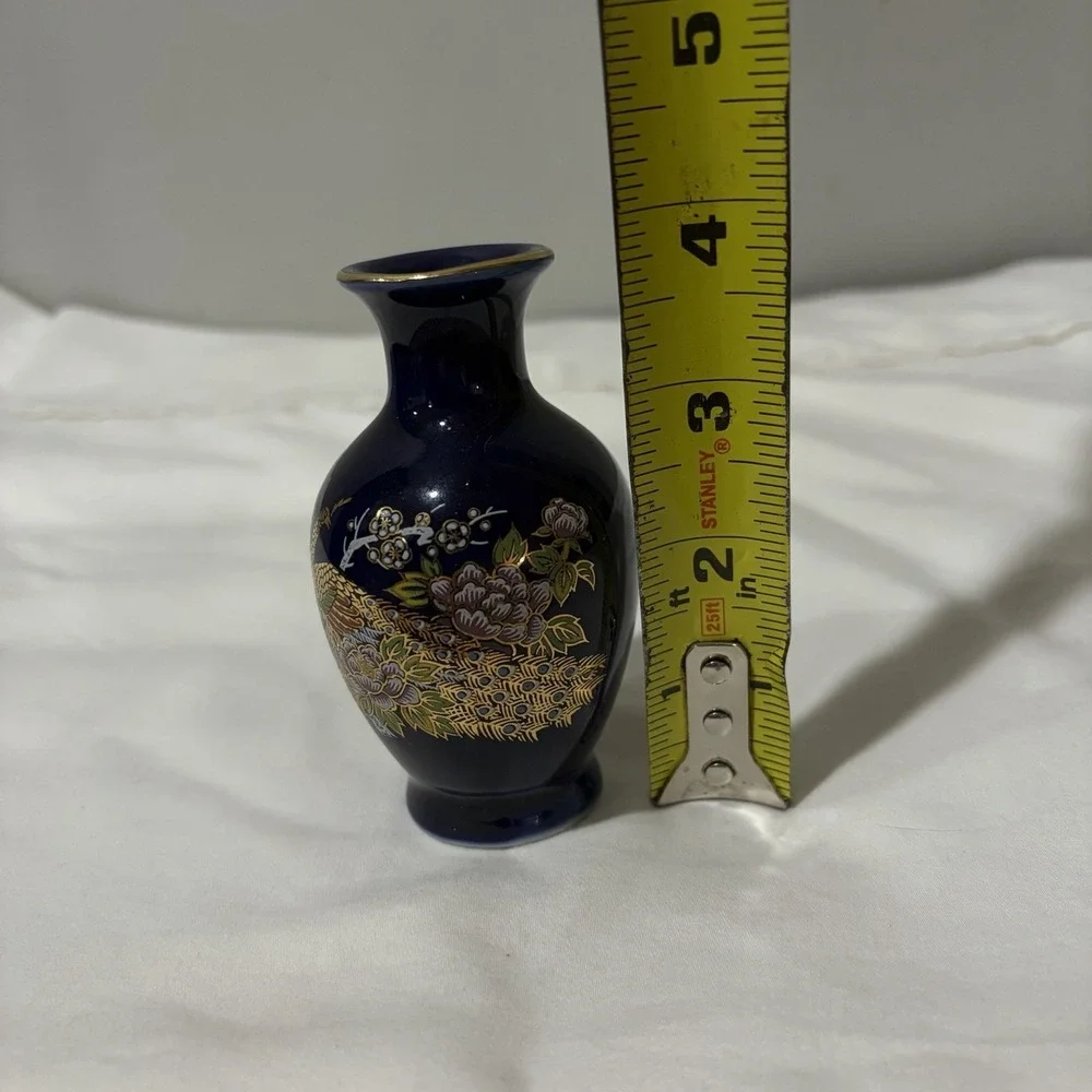 Small Vintage‎ Cobalt Blue Peacock Vase with Florals & Gold Accents 4